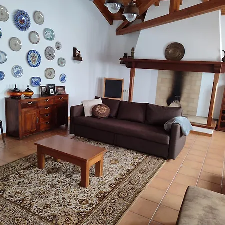 Casa Cantelas Holiday home Batalha