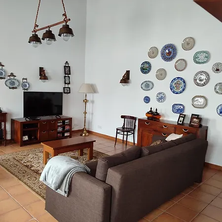 Casa Cantelas Batalha