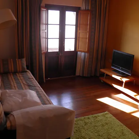 Casa Cantelas 別荘 バターリャ