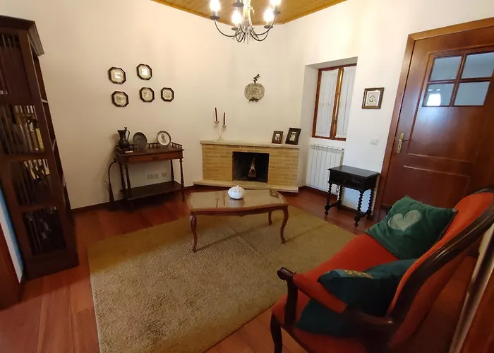 別荘 Casa Cantelas バターリャ